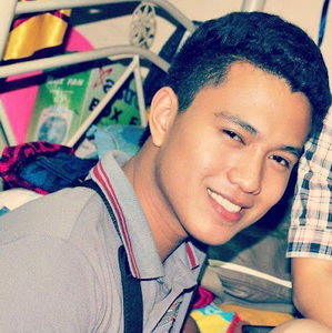 Meet your Posher, Alex morada